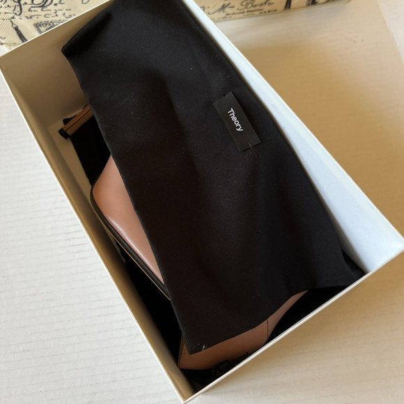 Theory Hexa Pumps US 9/40 Deep Salt Pink Pointy All Leather NWB - Picture 8 of 9